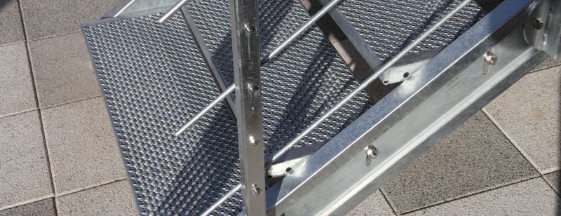Metal Stairs Repair detail