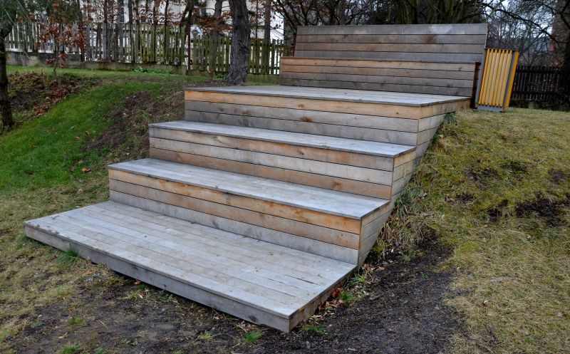Wood Stairs Replacement detail